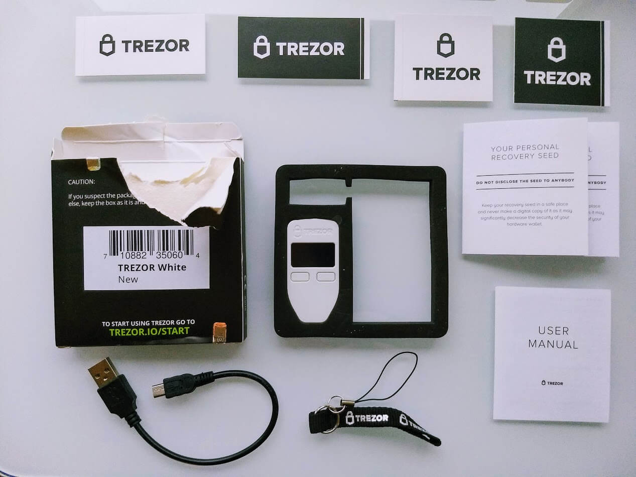 contents of trezor one box